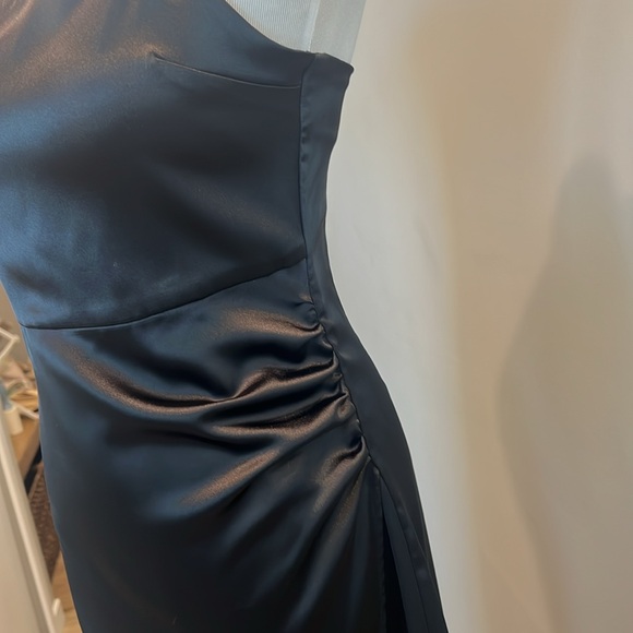 Sexy Zara black satin midi dress.  Never worn! - Picture 4 of 7